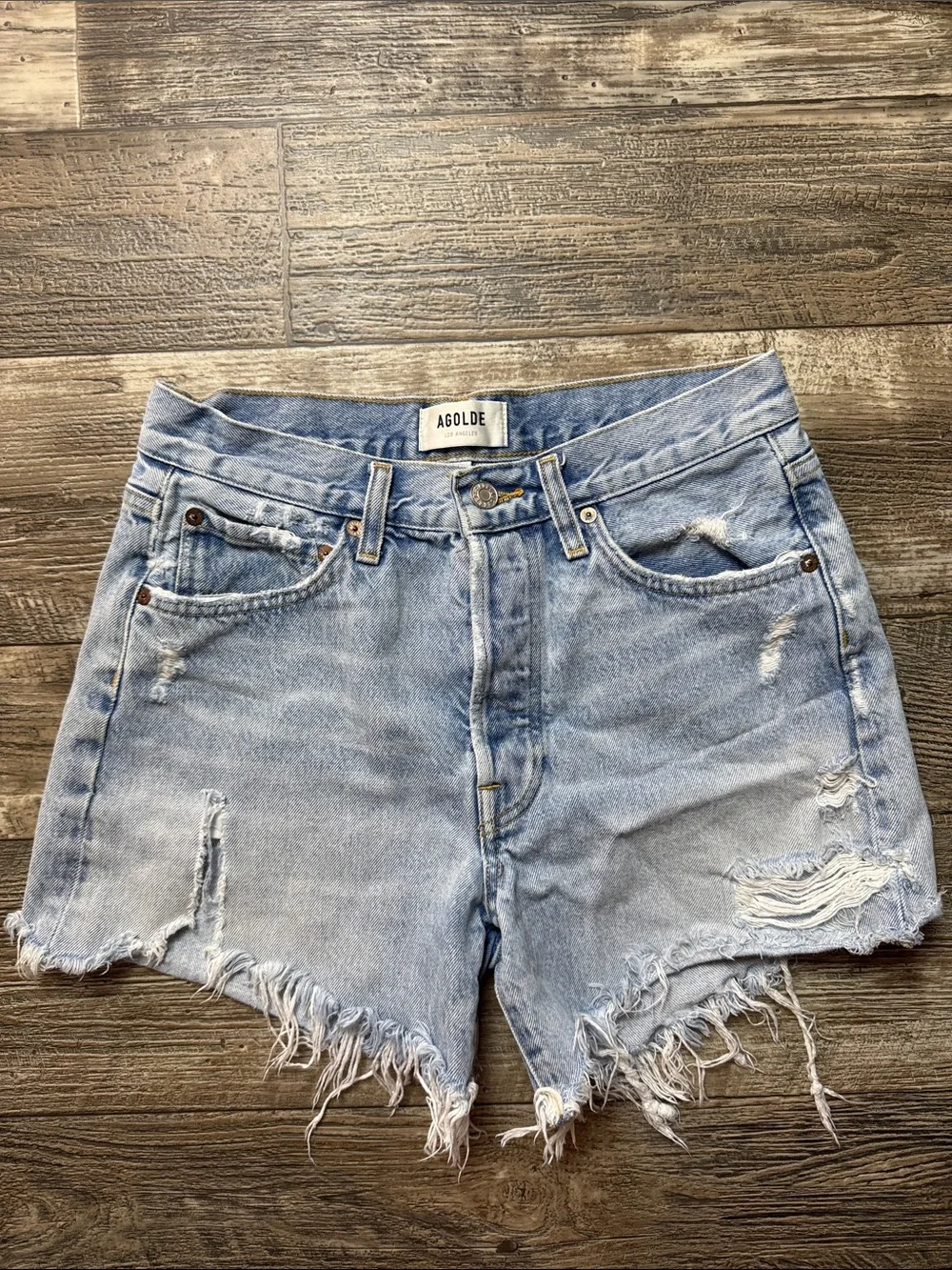 🌟AGOLDE PARKER LONG🌟Light Wash Distressed Denim Cutoff Shorts, 26
